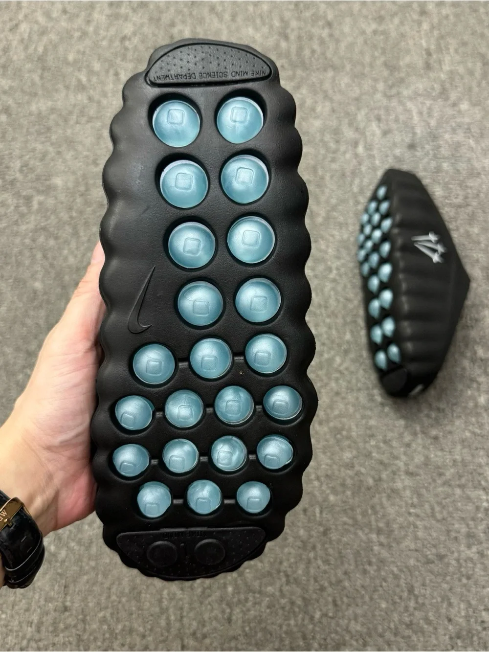 Brand new black NikeMind 001 slippers (boxnot included)